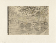 Brug over de Keizersgracht bij de Reguliersgracht, Amsterdam by Cornelis Gerardus 't Hooft