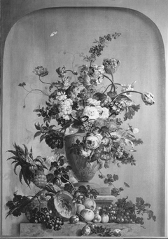 Sopraporta: stilleven met bloemen by Anonymous