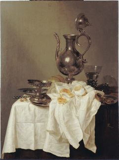 Nature morte à l'aiguière by Willem Claesz Heda