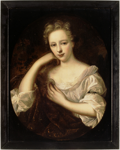 Portret van een vrouw by Anonymous