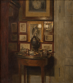 Interiør med en samovar. Aften by Peter Ilsted