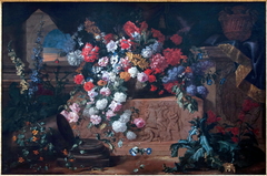 Fleurs et bas-relief antique by Jean-Baptiste Monnoyer