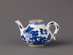 Small wine pot or teapot by Anonymous